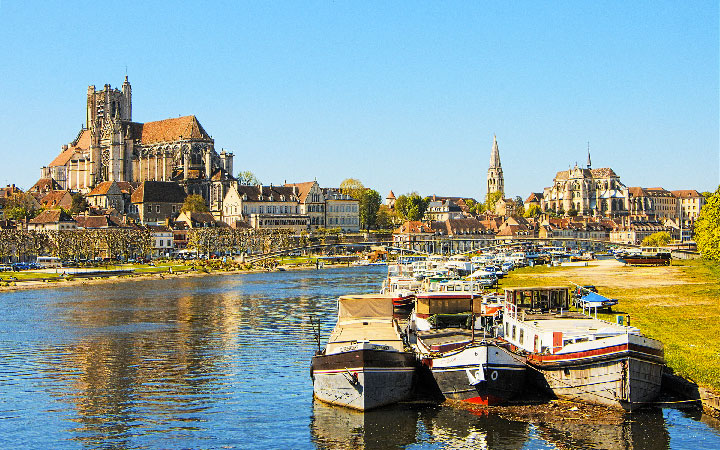 la ville d'Auxerre en Bourgogne